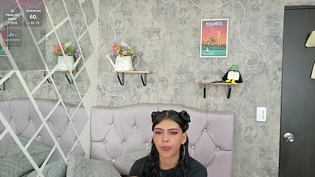 Devil AliceXo online show from 10, 4, 2026