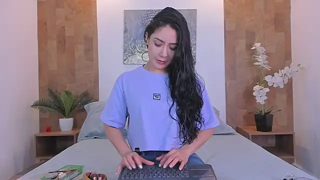 isabella winkler online show from 5, 4, 2026