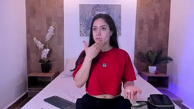 Snapshot of isabella_winkler chatting on 21, 7, 2026 isabella winkler online show from 21, 7, 2026