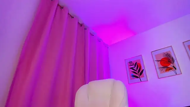 gaaby foxx online show from 7, 3, 2026