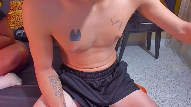 glamandfoxxy online show from 14, 3, 2025