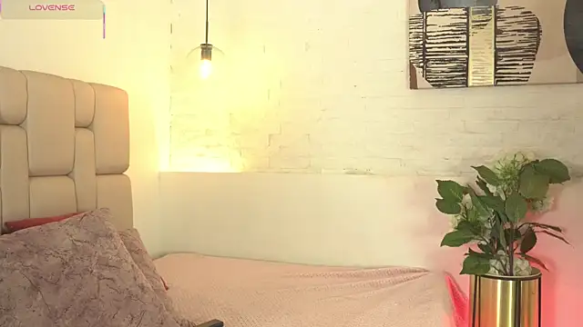 alison222  online show from 1, 4, 2026