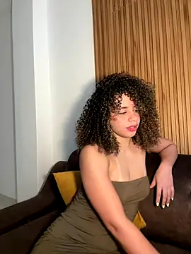 KittyTwerk 2 online show from 25, 10, 2025