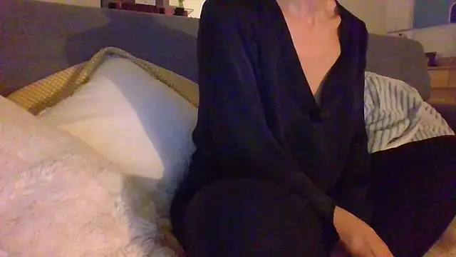 Valentinette online show from 26, 11, 2025