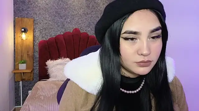 elaia muller  online show from 26, 11, 2025