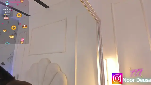 Candaceoweens online show from 23, 4, 2026