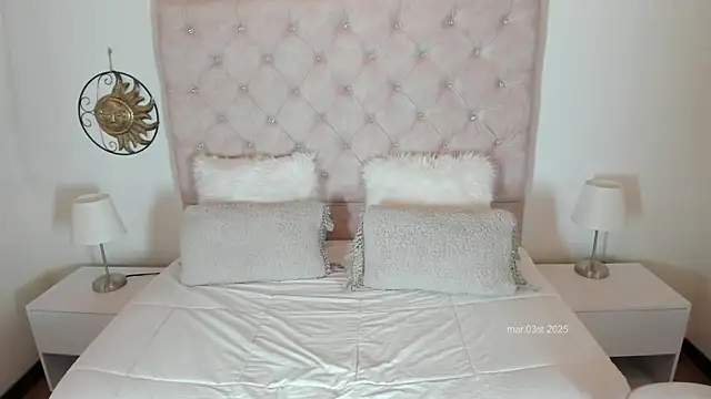 Snapshot of Lyliboom chatting on 4, 3, 2025 Lyliboom online show from 4, 3, 2025