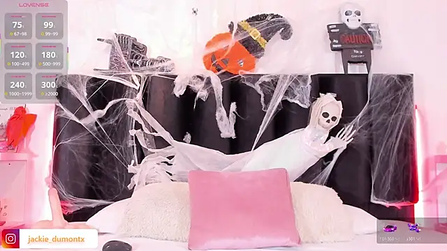 JackieDumont1 online show from 25, 10, 2025