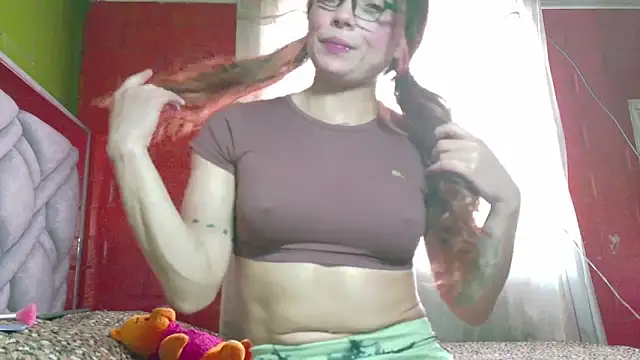 daniia johns online show from 9, 9, 2025