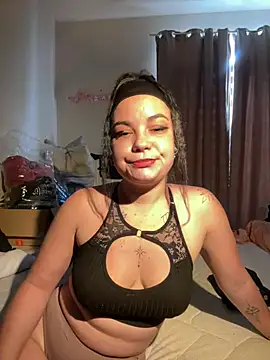 Snapshot of Biana_Fernan chatting on 1, 7, 2026 Biana Fernan online show from 1, 7, 2026
