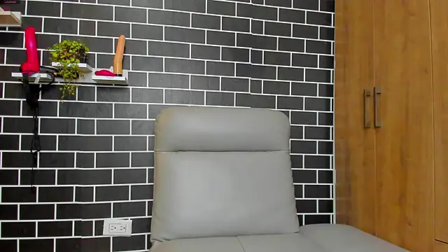 ANAL SEX NO MERCY online show from 23, 3, 2025