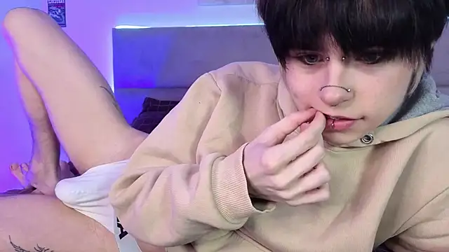 Alex Vallley online show from 10, 4, 2026