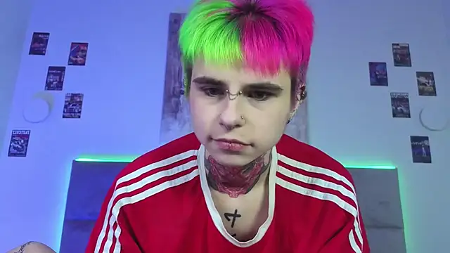 Alex Vallley online show from 19, 10, 2025