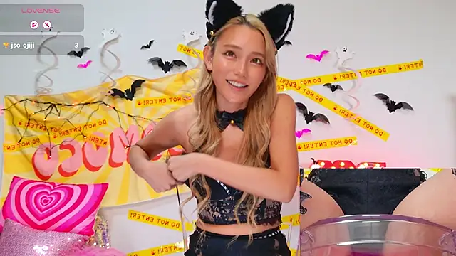 -LOCOMOCO- online show from 31, 10, 2025