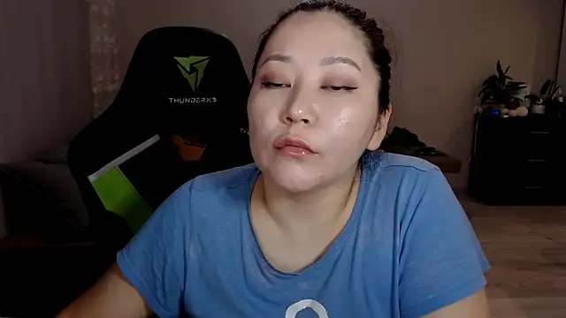 Snapshot of LisaAsianFlower chatting on 20, 3, 2025 LisaAsianFlower online show from 20, 3, 2025