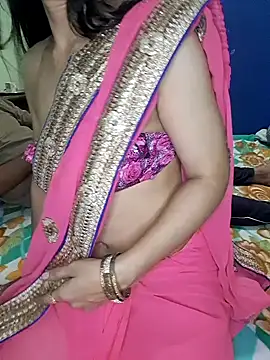 Cute-Zarina online show from 29, 10, 2025