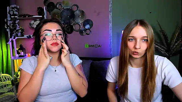 kiki swan online show from 17, 12, 2025