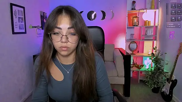kiki swan online show from 13, 7, 2026
