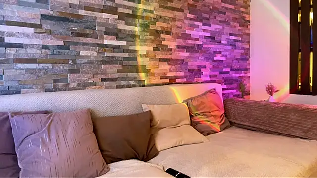 Aurora 5 online show from 15, 11, 2025