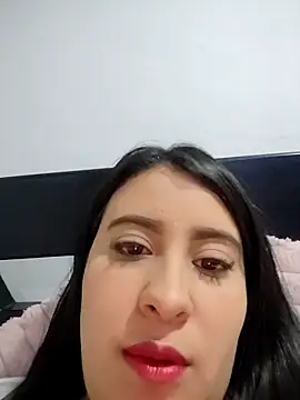 Snapshot of mialorents chatting on 15, 10, 2025 mialorents online show from 15, 10, 2025