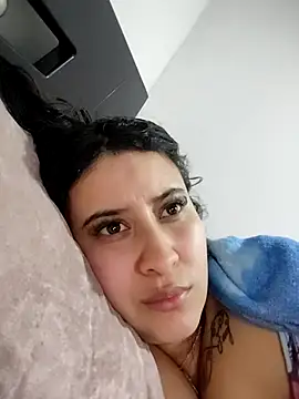 Snapshot of mialorents chatting on 10, 11, 2025 mialorents online show from 10, 11, 2025