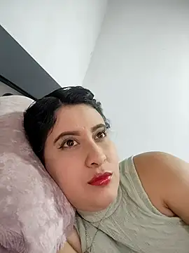 Snapshot of mialorents chatting on 24, 10, 2025 mialorents online show from 24, 10, 2025