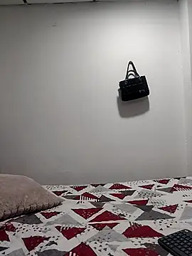 Snapshot of mialorents chatting on 19, 11, 2025 mialorents online show from 19, 11, 2025