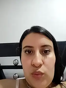 Snapshot of mialorents chatting on 12, 10, 2025 mialorents online show from 12, 10, 2025