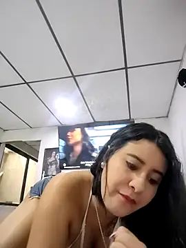 Snapshot of mialorents chatting on 8, 10, 2025 mialorents online show from 8, 10, 2025