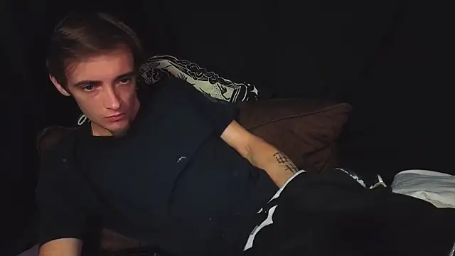 Ilovepussy1911 online show from 19, 6, 2026