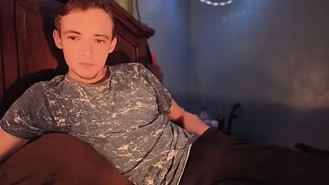 Ilovepussy1911 online show from 30, 4, 2026
