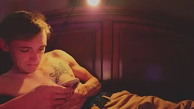 Ilovepussy1911 online show from 11, 4, 2026