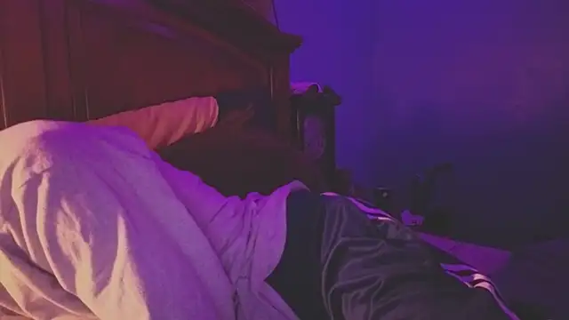 Ilovepussy1911 online show from 18, 4, 2026