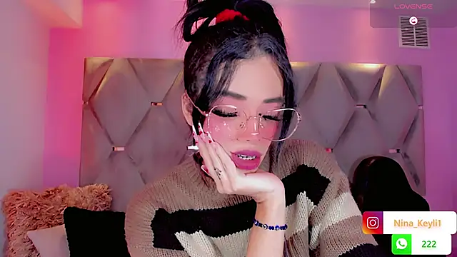 Nina Keyli online show from 21, 11, 2025