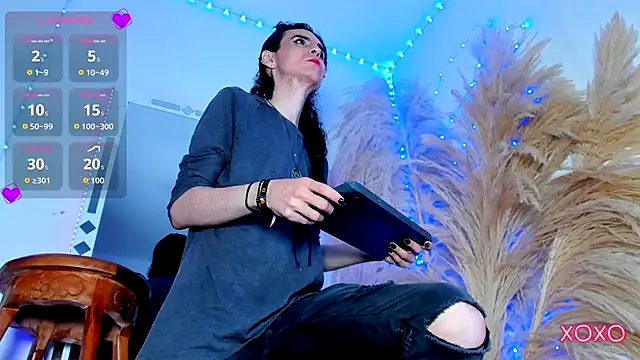 arthemisa hot online show from 3, 10, 2025