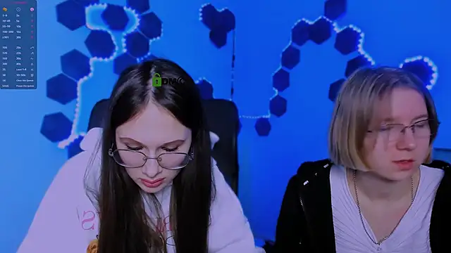 mona cloud online show from 14, 12, 2025