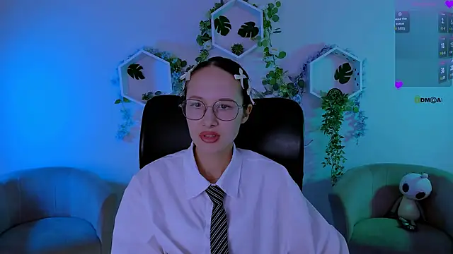 mona cloud online show from 25, 7, 2026