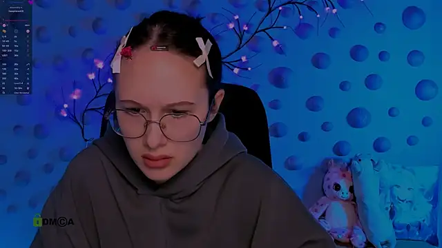 mona cloud online show from 18, 12, 2025