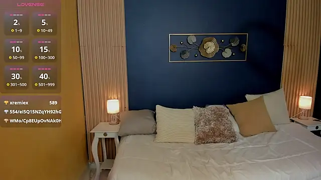 zoe snow  online show from 18, 3, 2025