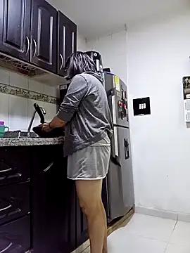 victoria wayne online show from 18, 4, 2026