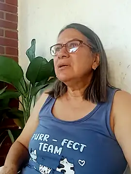 victoria wayne online show from 9, 11, 2025