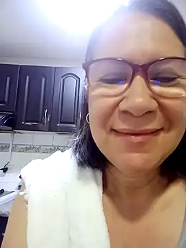 Snapshot of victoria_wayne chatting on 25, 4, 2026 victoria wayne online show from 25, 4, 2026