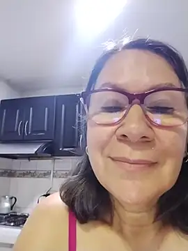Snapshot of victoria_wayne chatting on 6, 7, 2026 victoria wayne online show from 6, 7, 2026