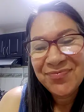 victoria wayne online show from 2, 10, 2025