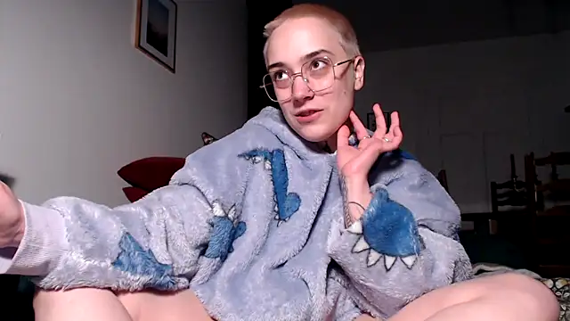 Snapshot of OllympeKaii chatting on 13, 3, 2025 OllympeKaii online show from 13, 3, 2025