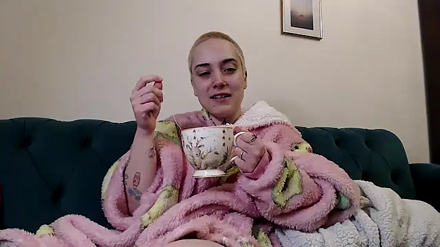 Snapshot of OllympeKaii chatting on 5, 3, 2025 OllympeKaii online show from 5, 3, 2025