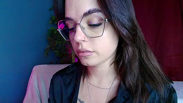 Snapshot of Perfect_Moans chatting on 17, 6, 2026 Perfect Moans online show from 17, 6, 2026