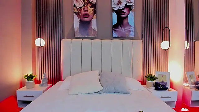 GiannaColling1 online show from 31, 10, 2025