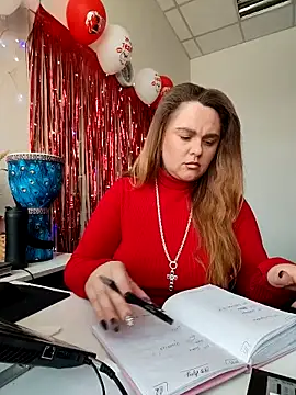 Juicy PeachLux online show from 5, 3, 2026