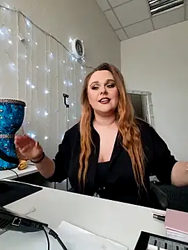 Juicy PeachLux online show from 21, 2, 2026